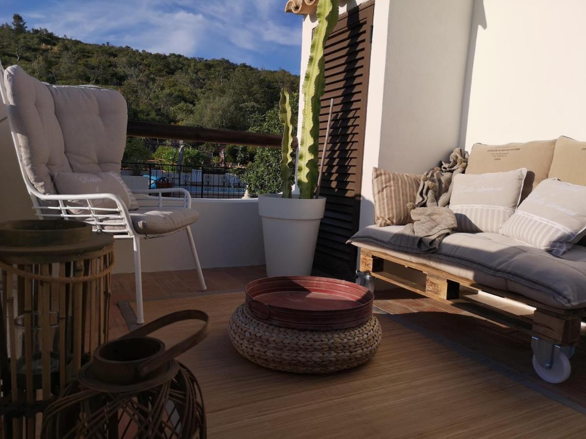 Quinta Da Familia Bed & Breakfast Loule Bagian luar foto
