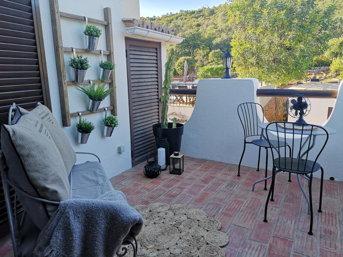 Quinta Da Familia Bed & Breakfast Loule Bagian luar foto